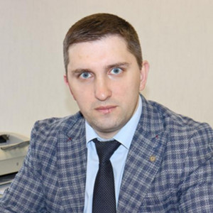 Яўген Сяргеевіч Карняtвец