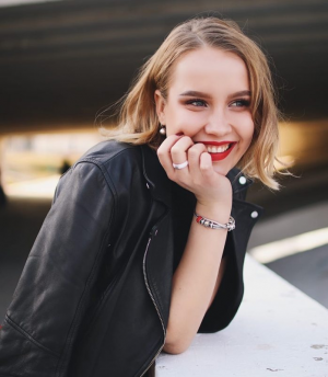 Yana Pavlovna Khromova