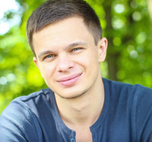 Denis Vladimirovich Esis